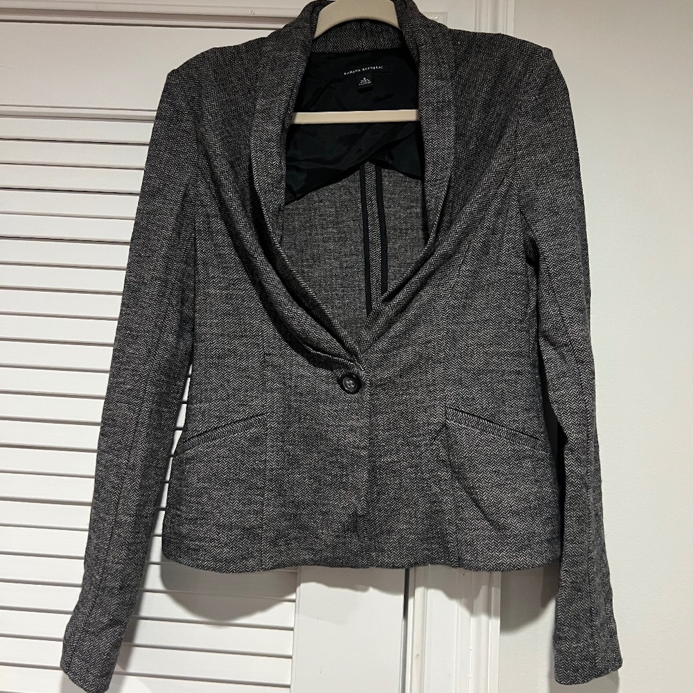 Banana Republic Cropped Knot Tweed Jacket